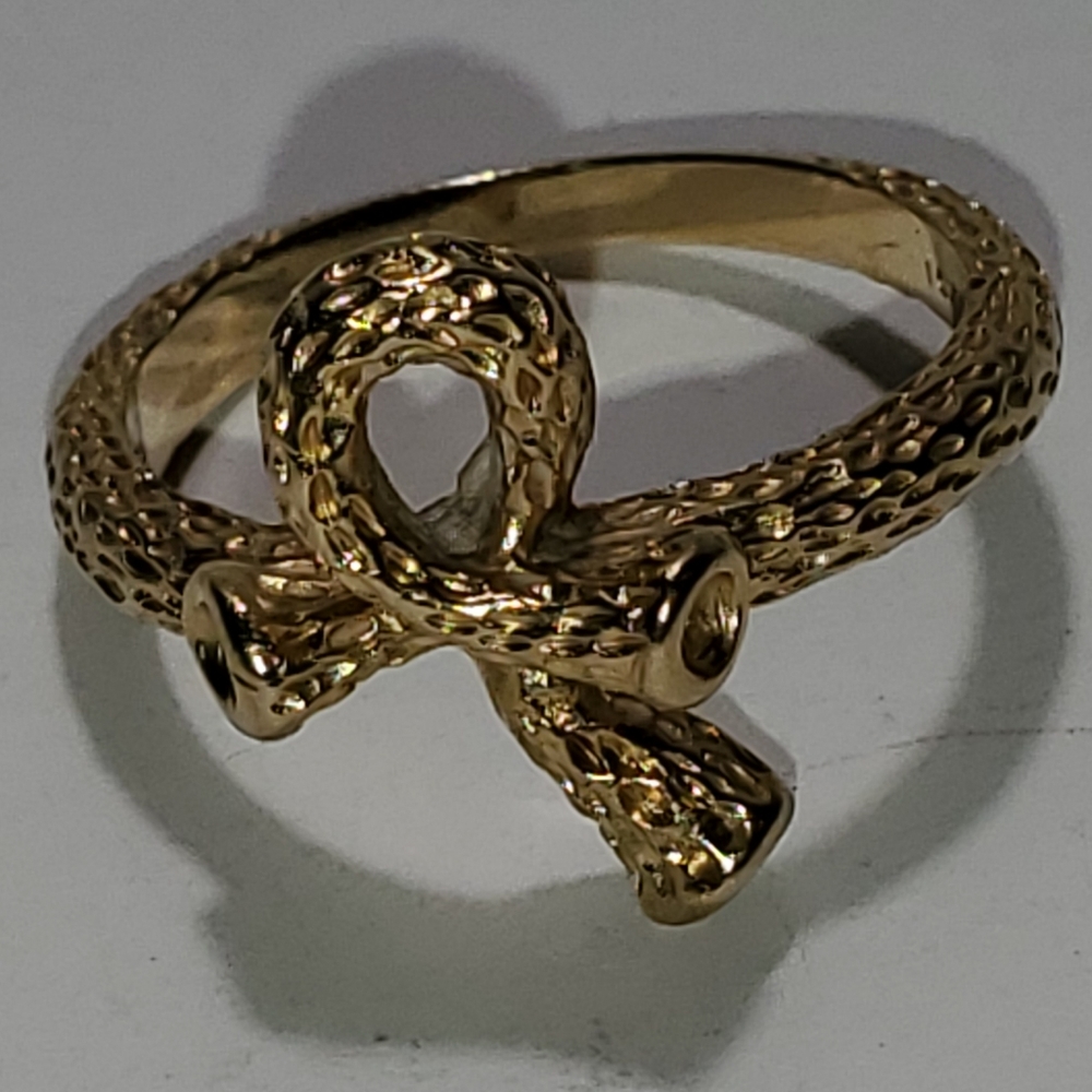 14k Cross Ring